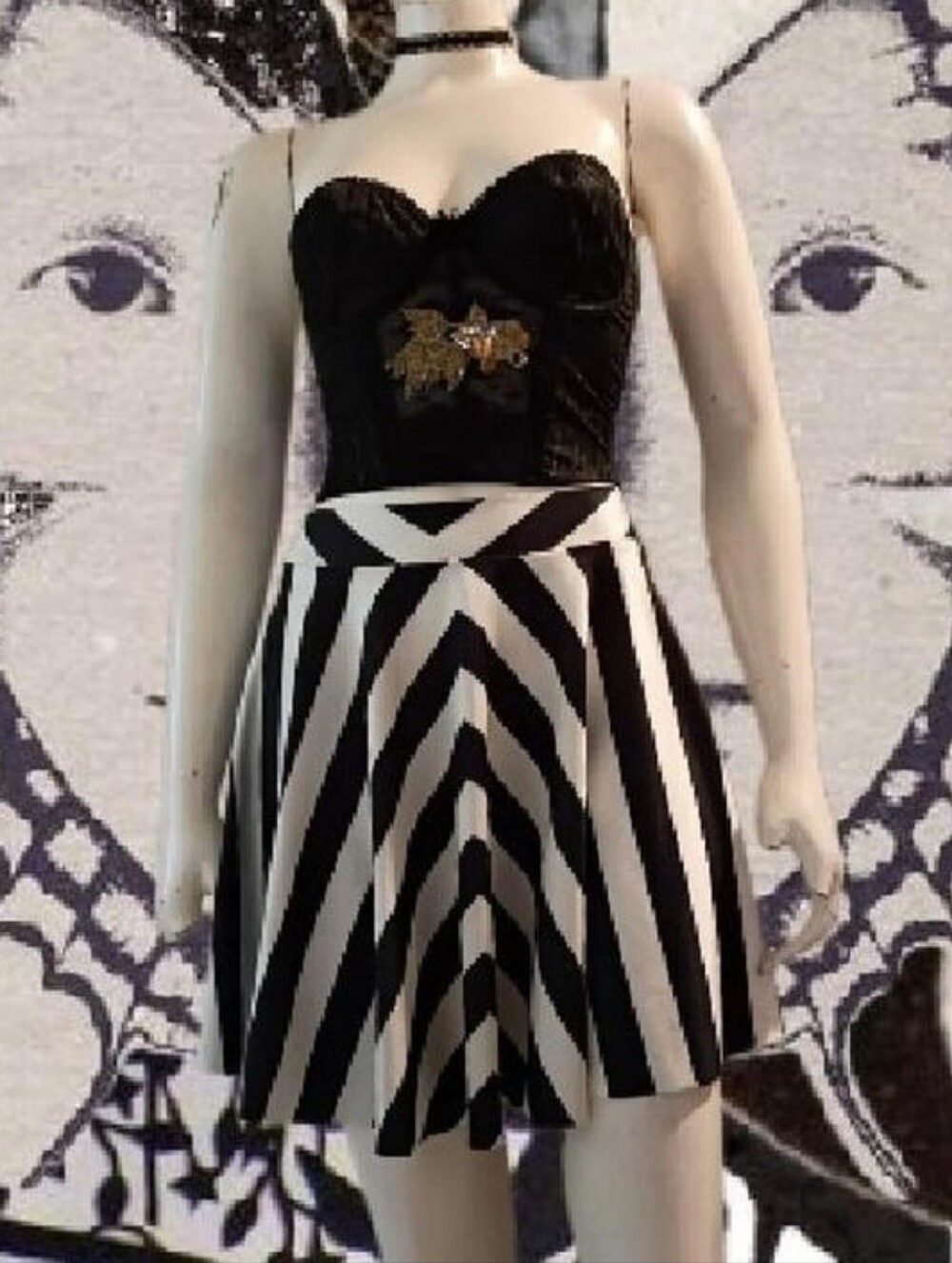 Unbranded Size Large Black And White Chevron Striped Ruffled Skater Mini Skirt